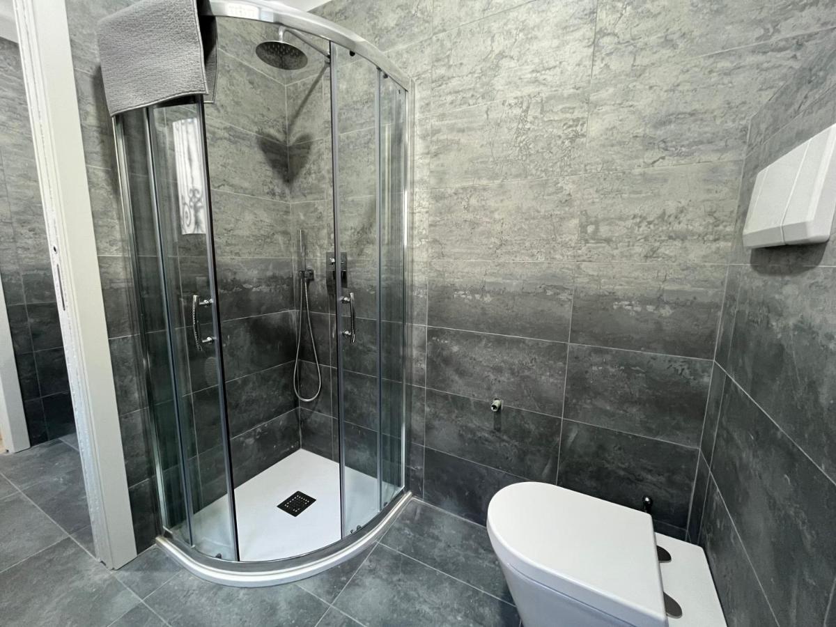 Loft Matteotti - Studio In Centro Busto Arsizio Exterior foto