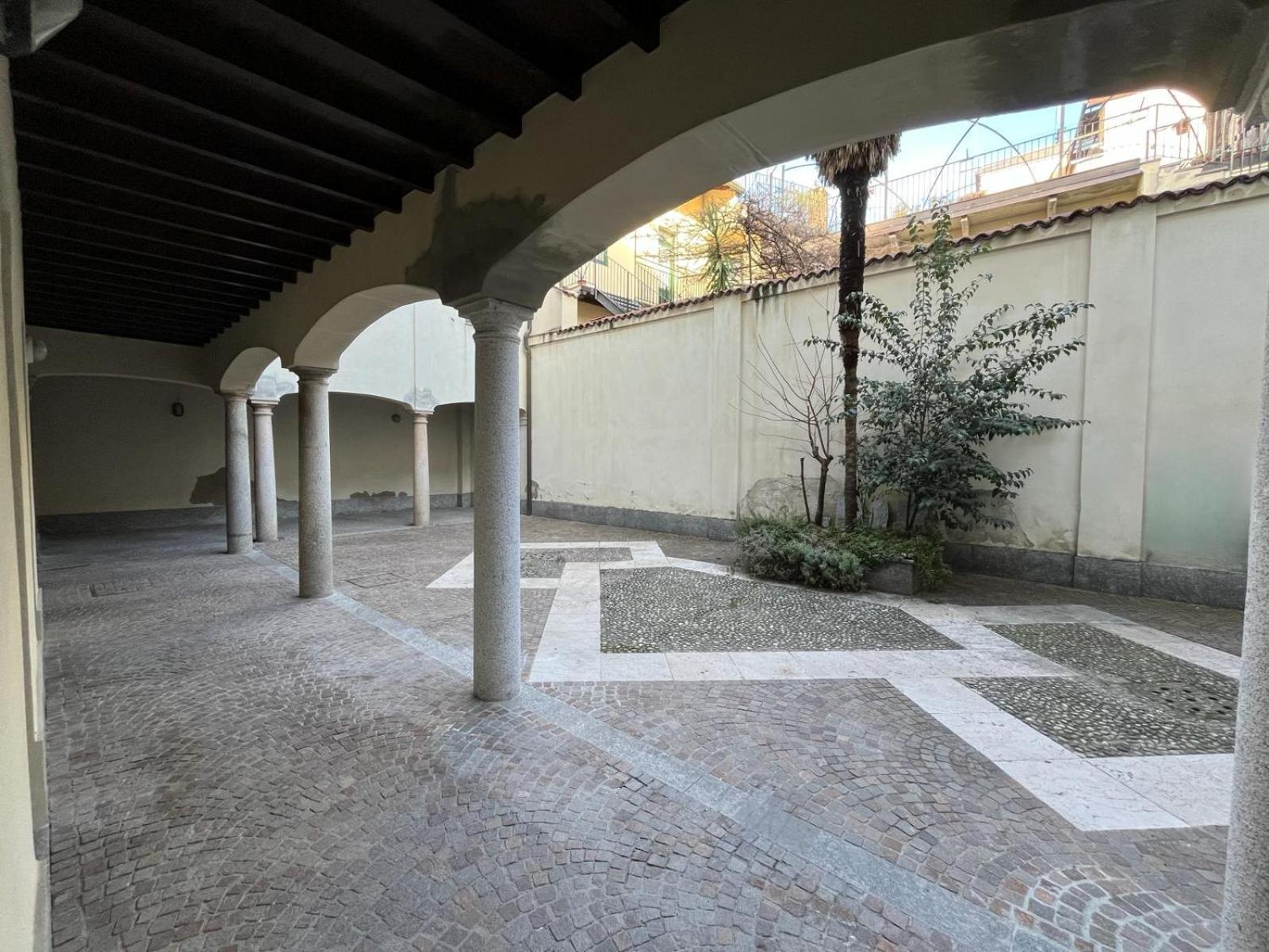 Loft Matteotti - Studio In Centro Busto Arsizio Exterior foto
